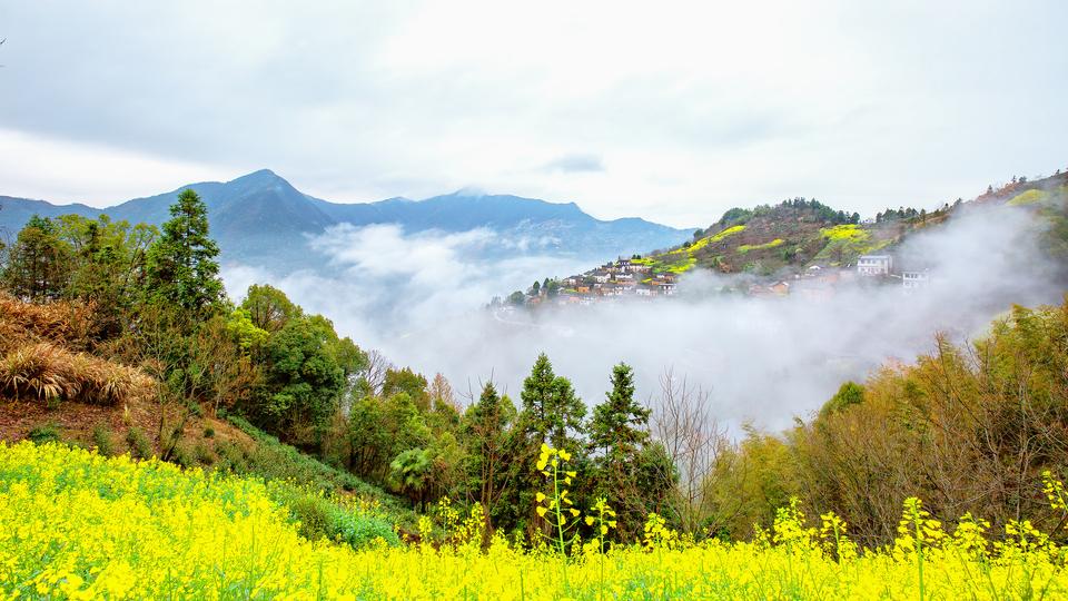 天子飞龙——清远天子山瀑布风景区